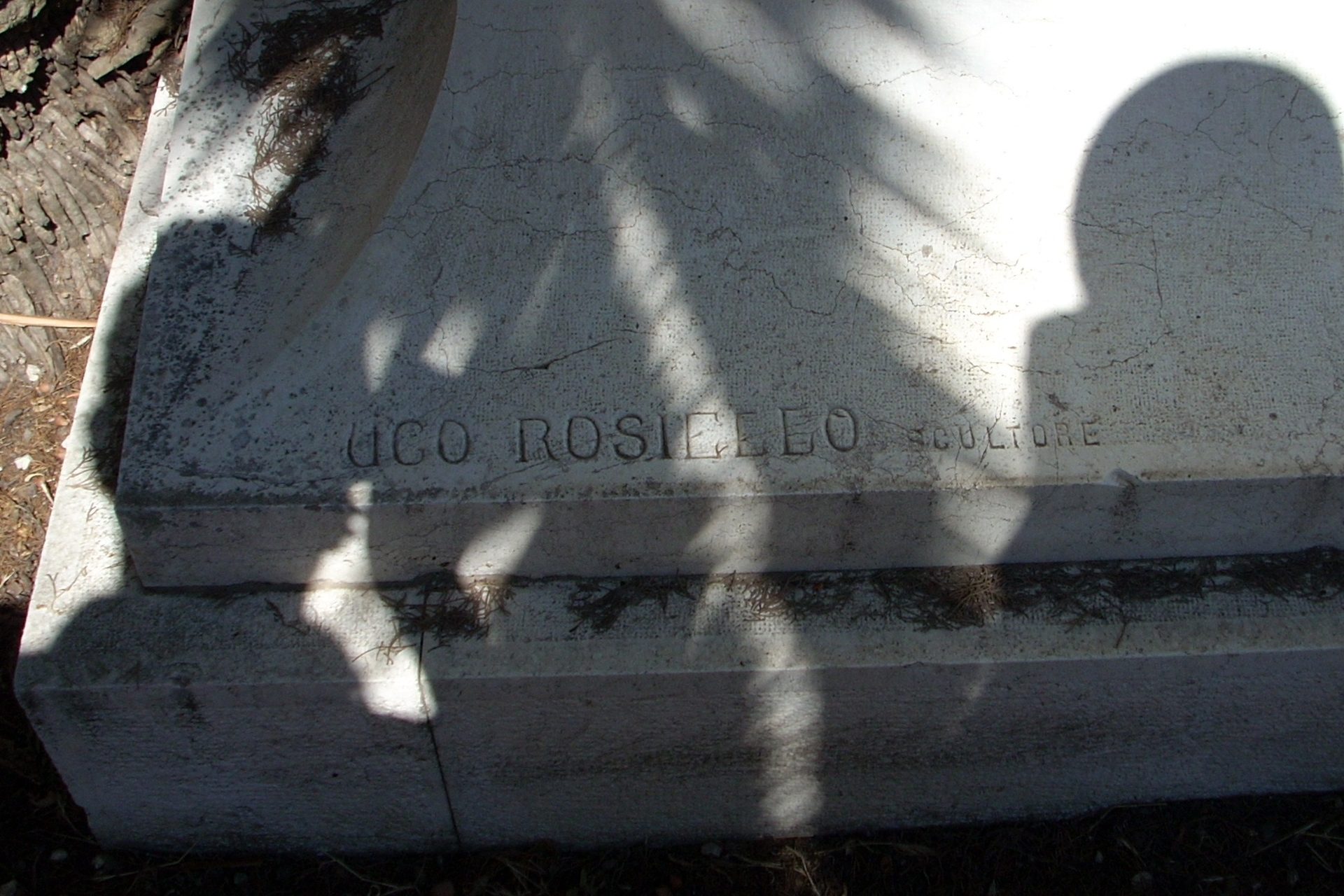 Enrico%20De%20Renzi%20monument%2C%20Cimitero%20Poggioreale%2C%20Naples%20-%2004.JPG